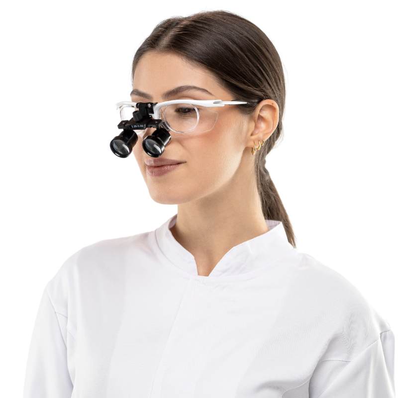 Professionelle X2-Lupe mit 2,5x- und 3,5x-Vergrößerungslinsen für Präzision.